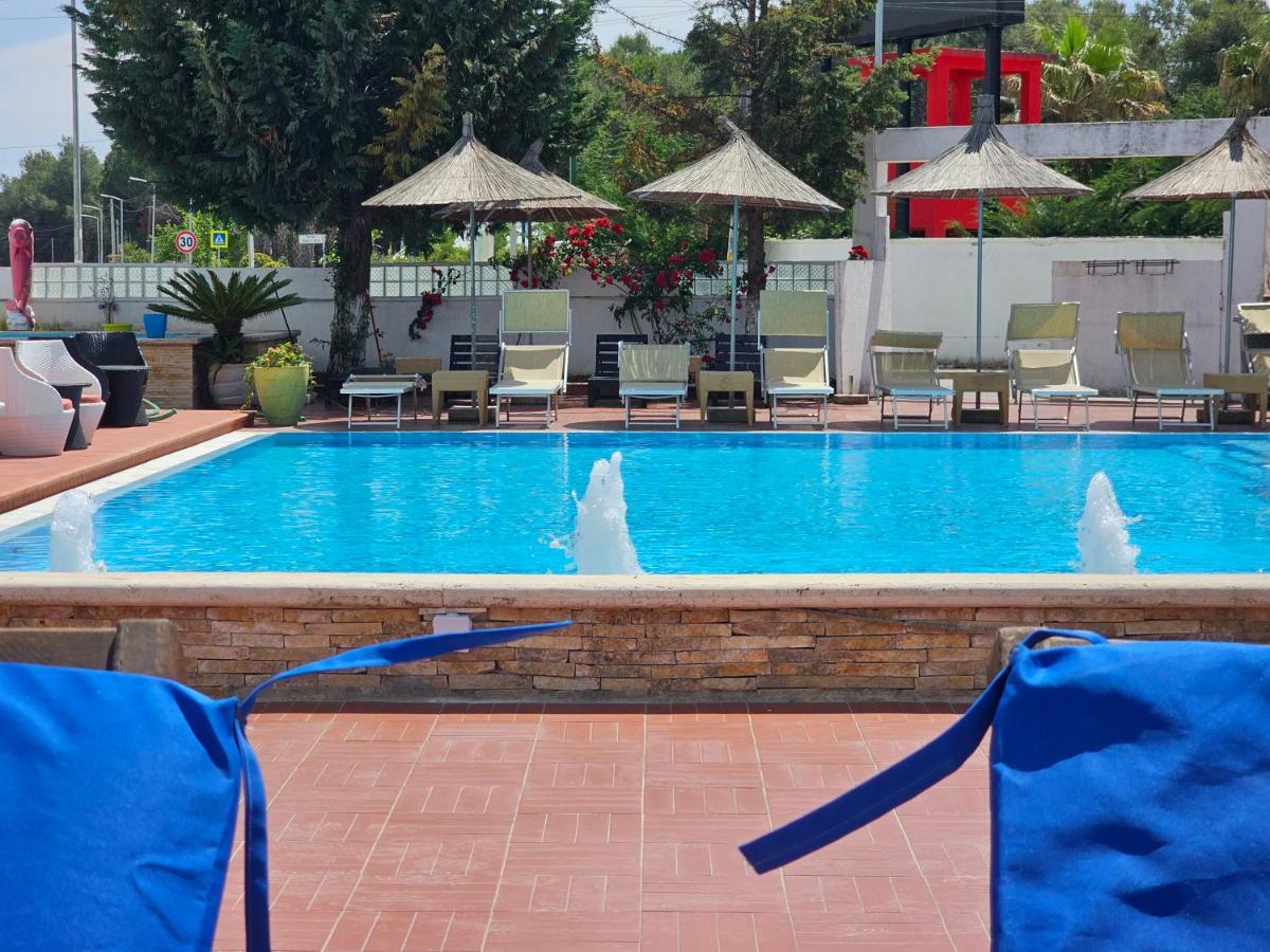 Sunborn Hotel Golem  Esterno foto