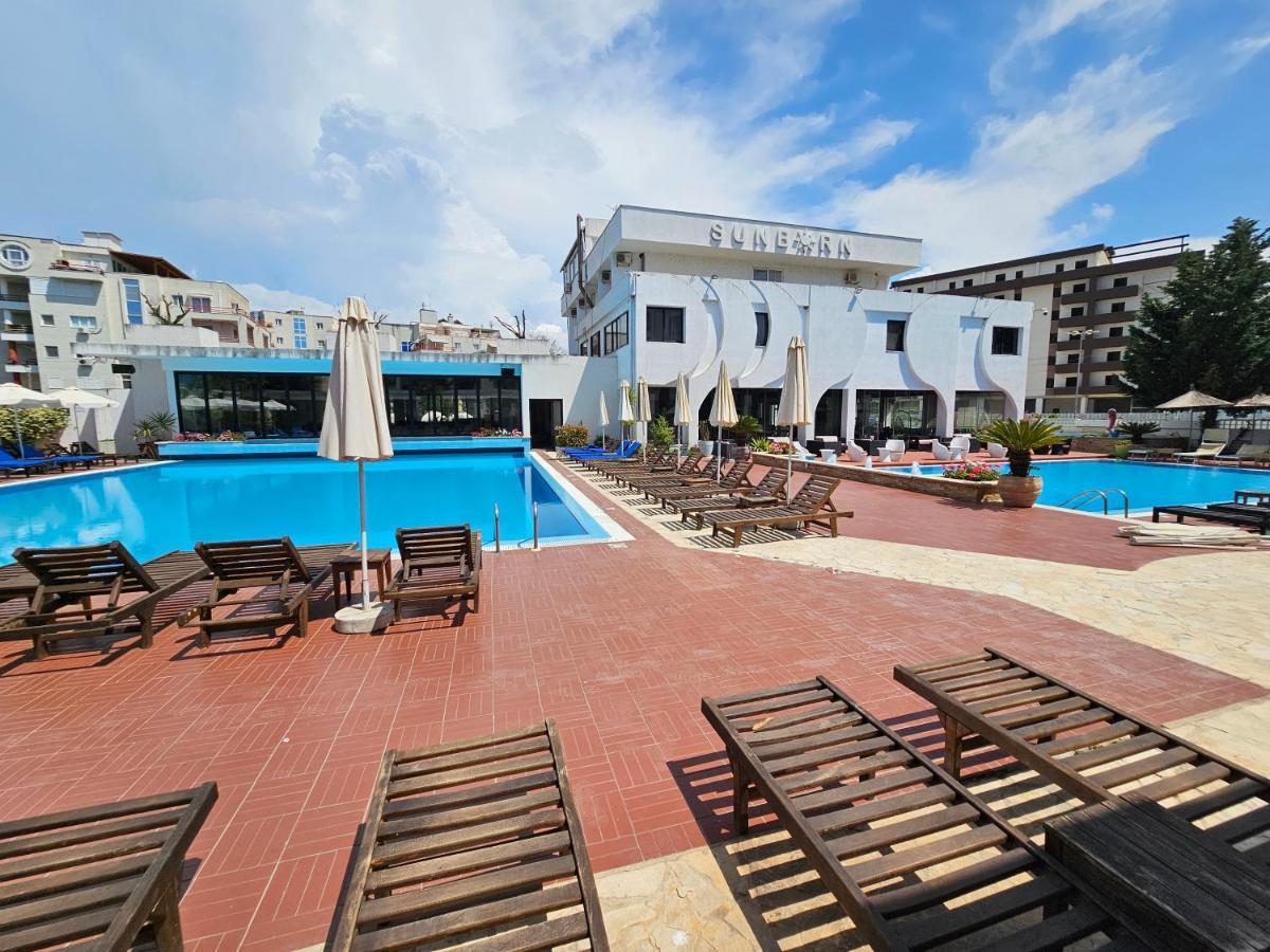 Sunborn Hotel Golem  Esterno foto