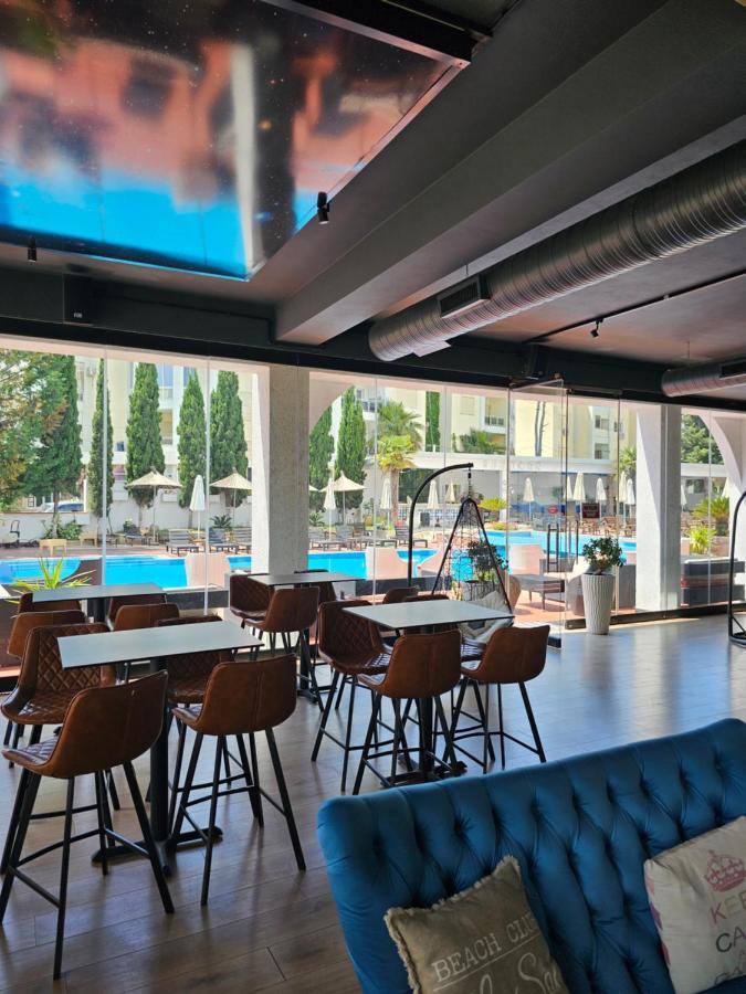 Sunborn Hotel Golem  Esterno foto