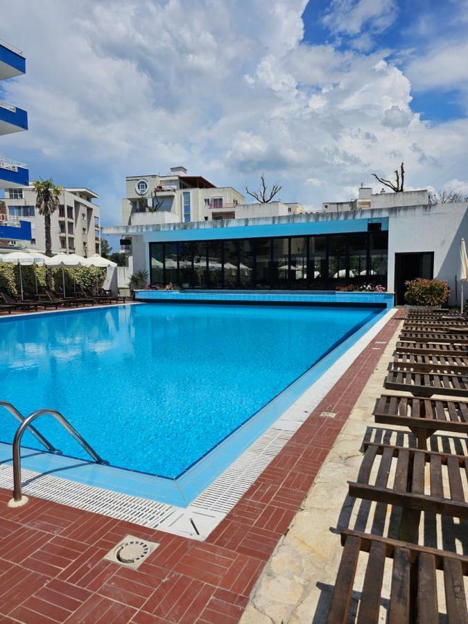 Sunborn Hotel Golem  Esterno foto